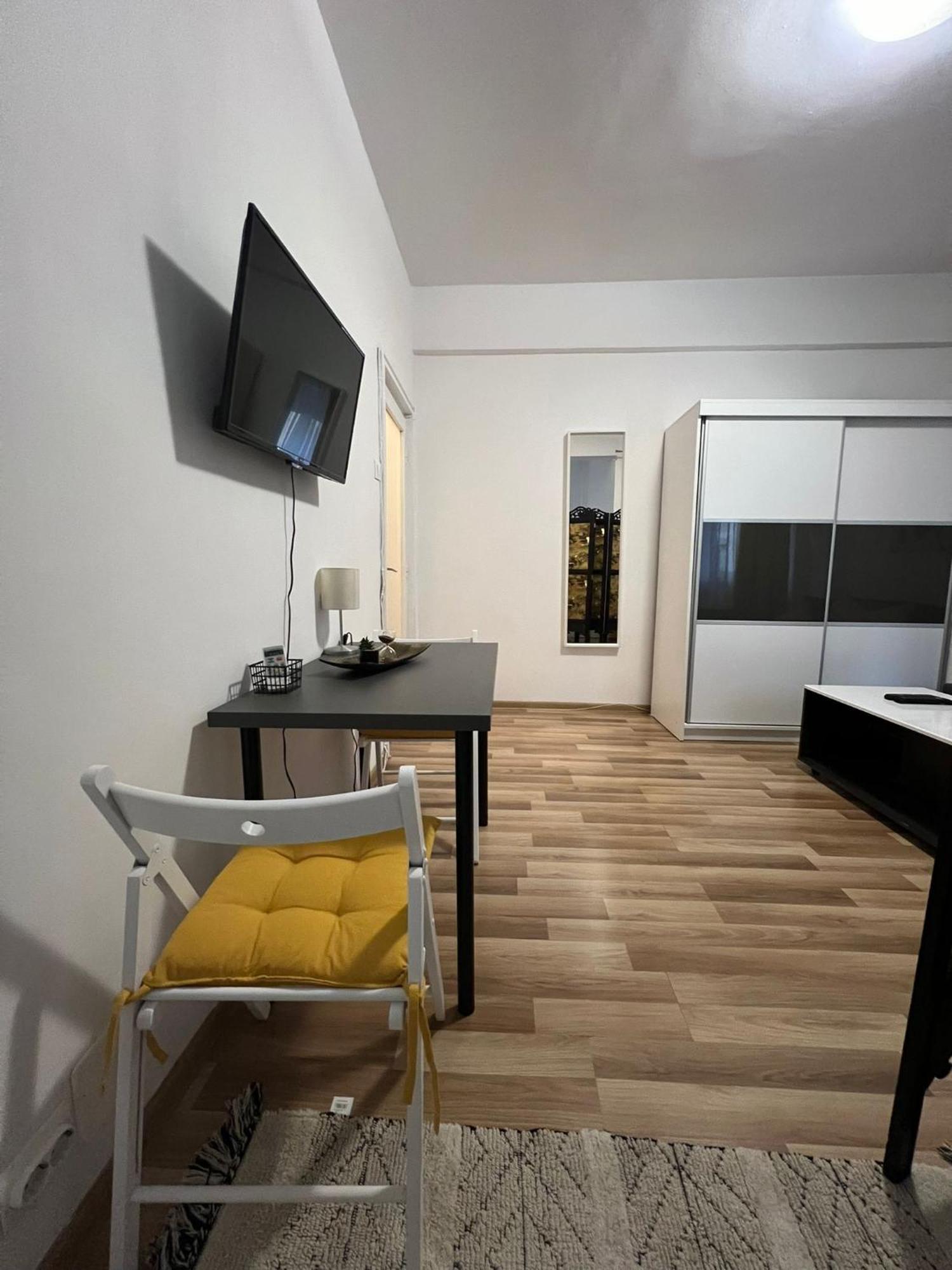 Studio Ultracentral Universitate Bukarest Eksteriør billede